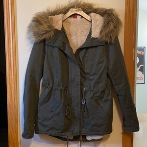 Anorak Jacket w/Removeable Faux Fur